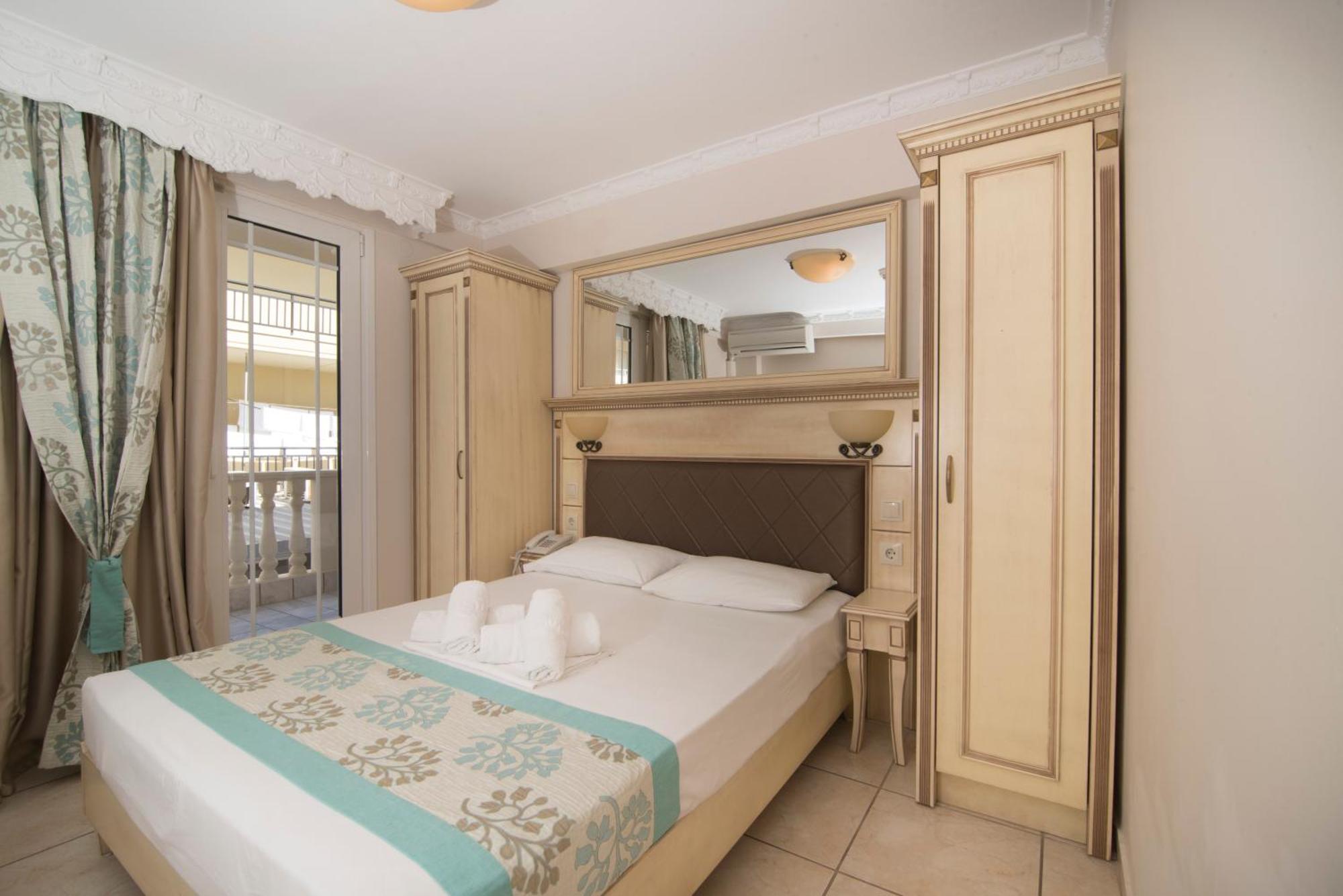 Parthenon Art Hotel Olympic Beach Exterior photo
